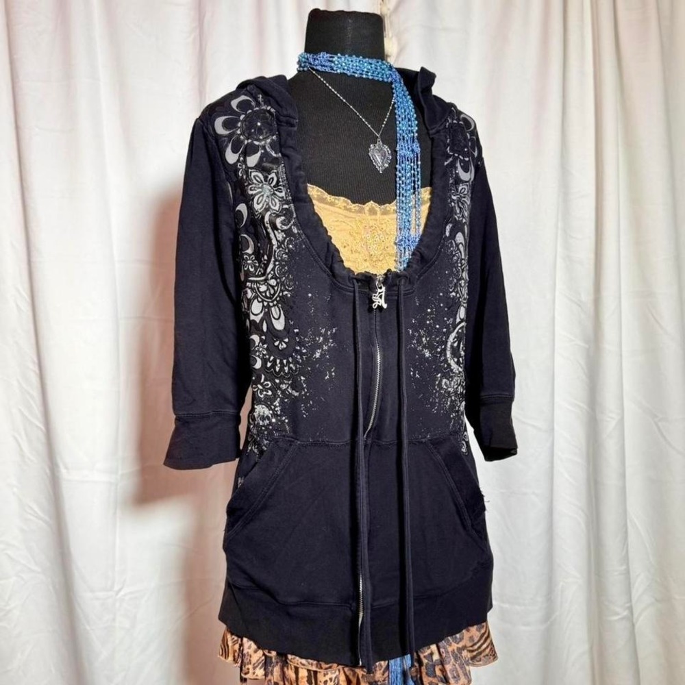 Seven7 Graphic Zip Hoodie – Women's XL (18/20)